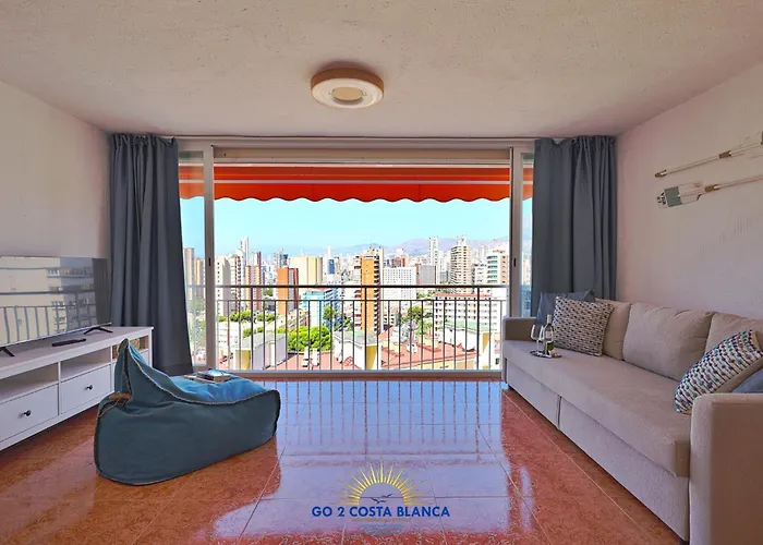 Manhattan View With Pool